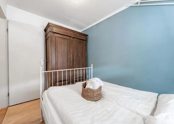 Cozy In With Garden Holiday home Voerendaal