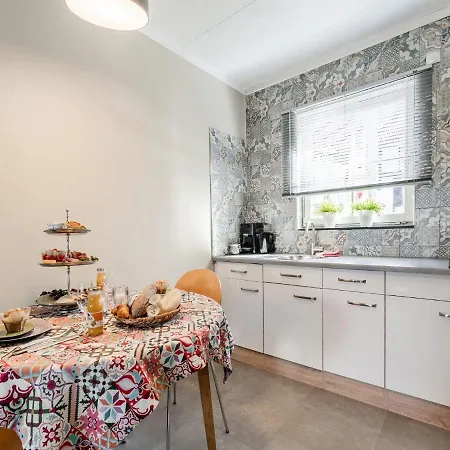 Cozy In With Garden Semesterbostad *